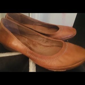 Maya shoes